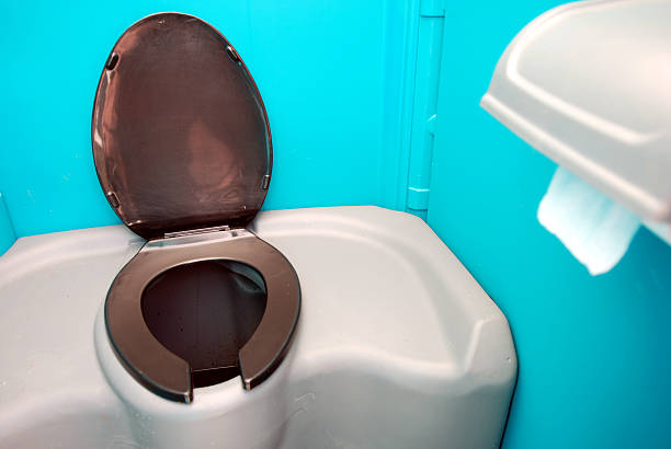 Best Porta potty delivery and setup  in Covington, OH