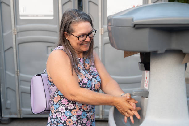 Best Best portable toilet rental  in Covington, OH
